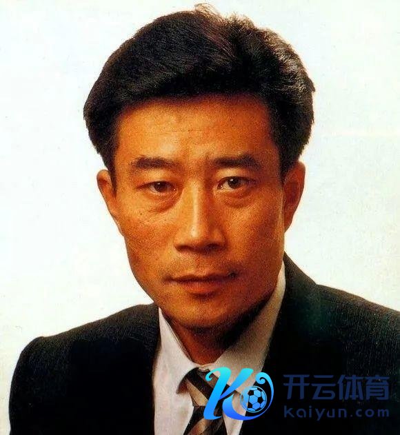 九游体育娱乐网目光里全是风沙都磨不掉的毅力-九游体育 手机娱乐最全平台 登录入口